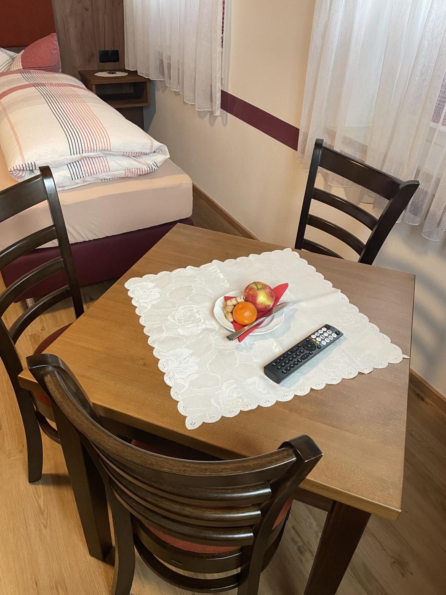 Hotel Boarding House Hohenwart Fuchstal Номер фото